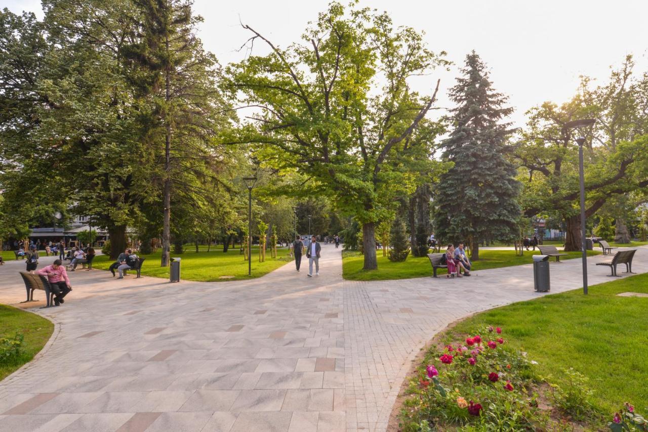 Mocca Studio Next To Crystal Garden And Russian Church София Экстерьер фото